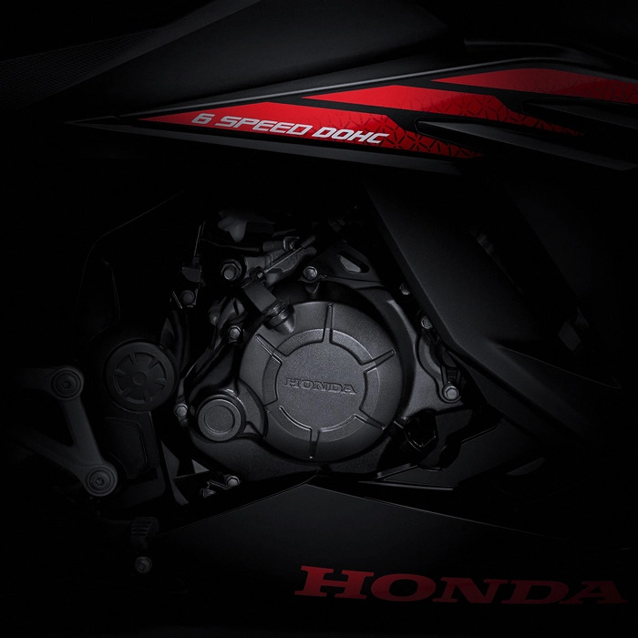 DOHC 6-Speed Engine