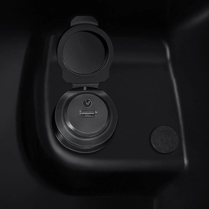 USB Type-C Charger in Console Box