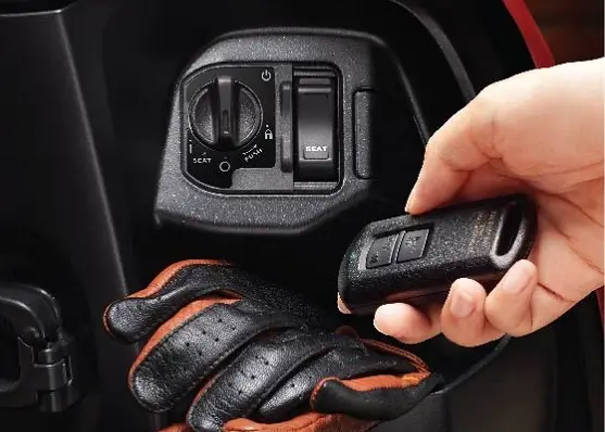 Smart Key System (Keyless):